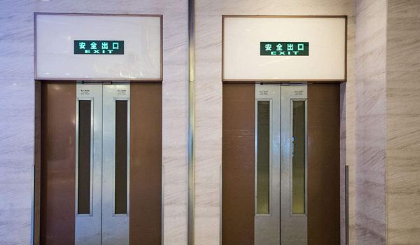 怎么維修防火門